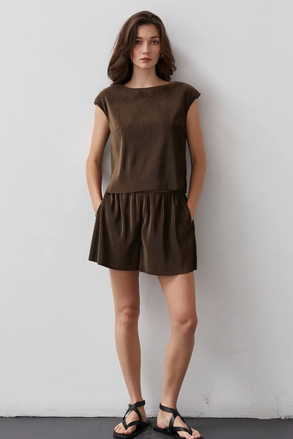 Ari Knit Plisse Set
