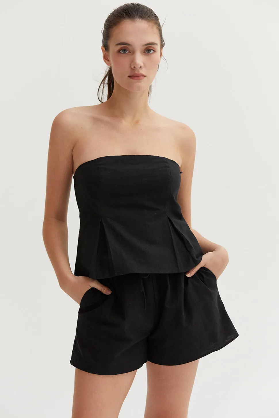 Courtney Linen Tube Top