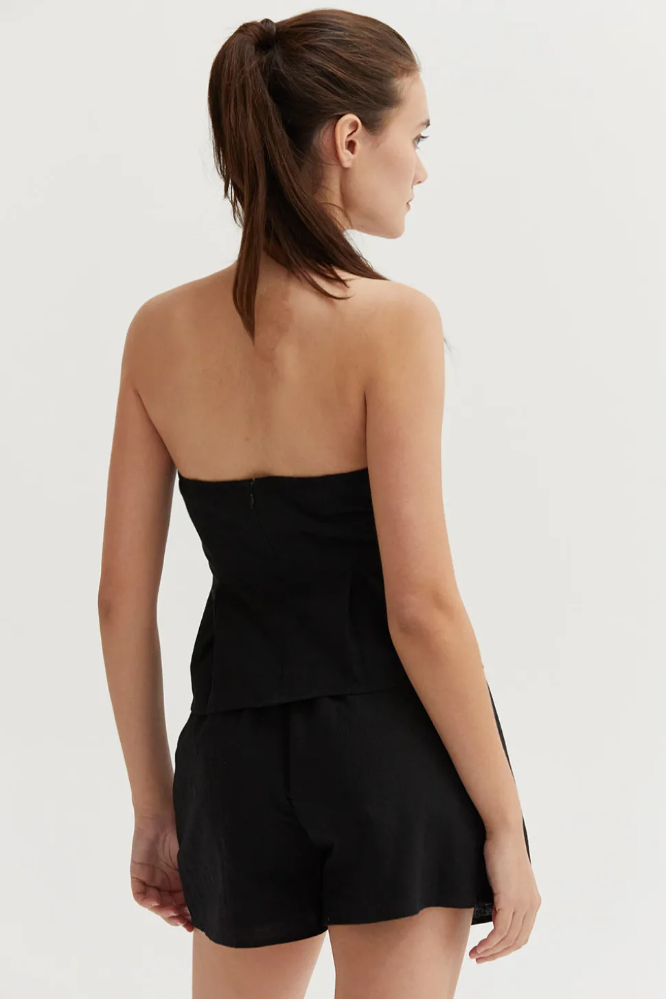 Courtney Linen Tube Top