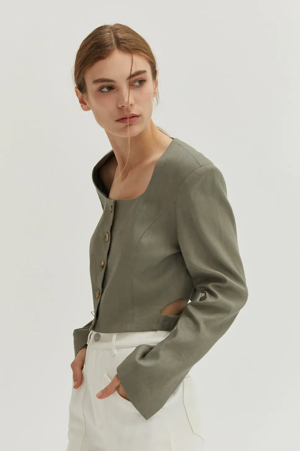 Crezensia Cropped Blazer