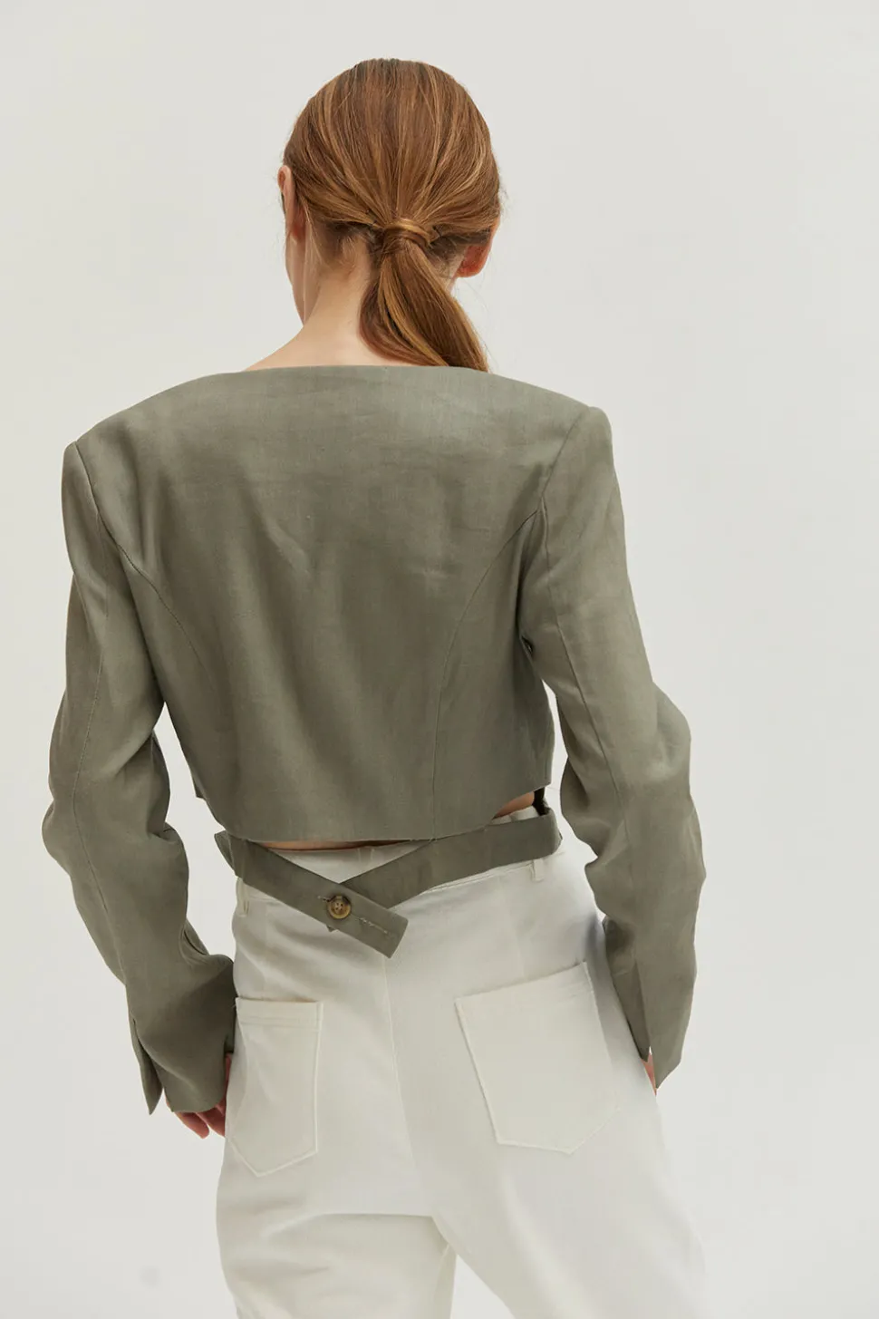Crezensia Cropped Blazer