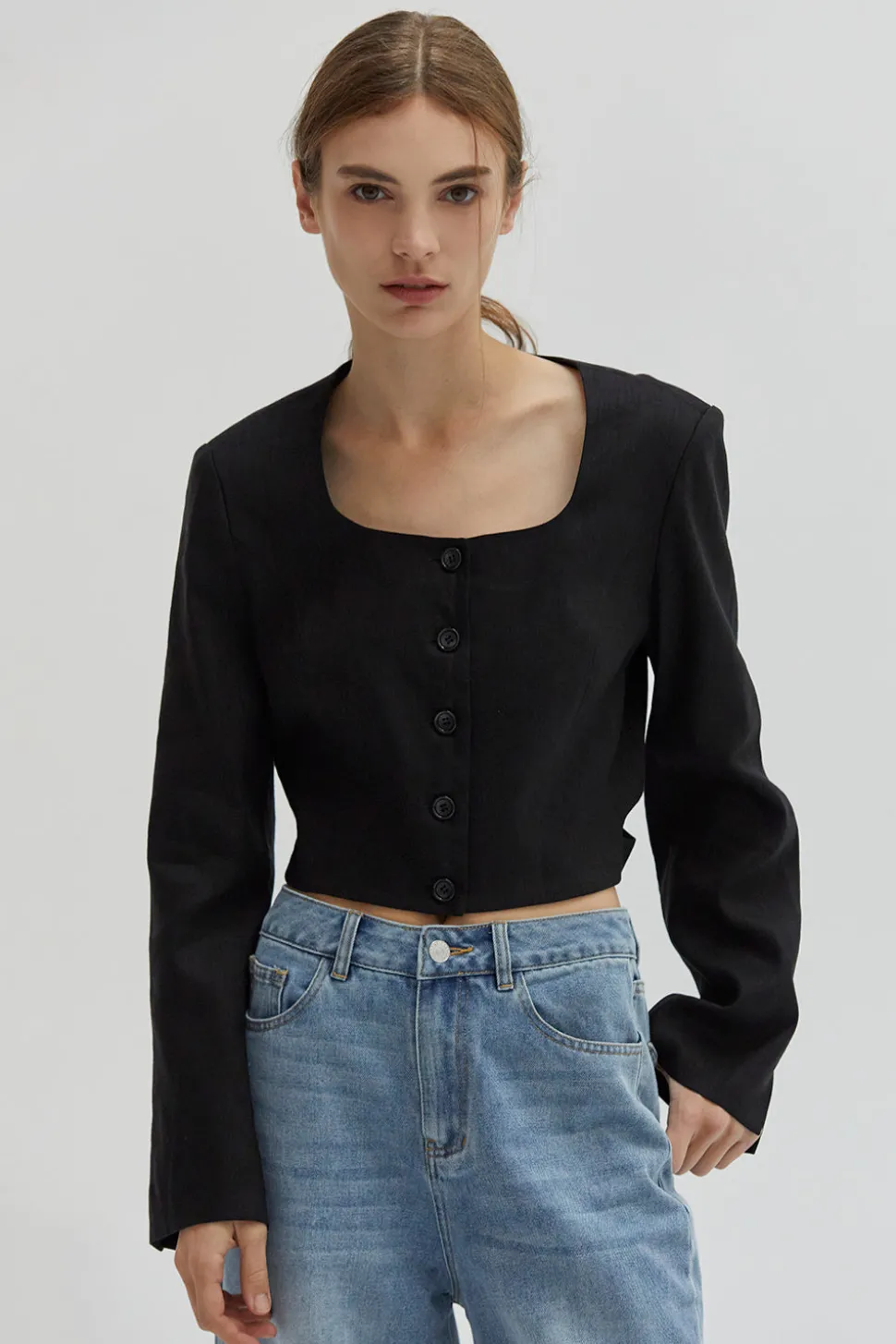 Crezensia Cropped Blazer