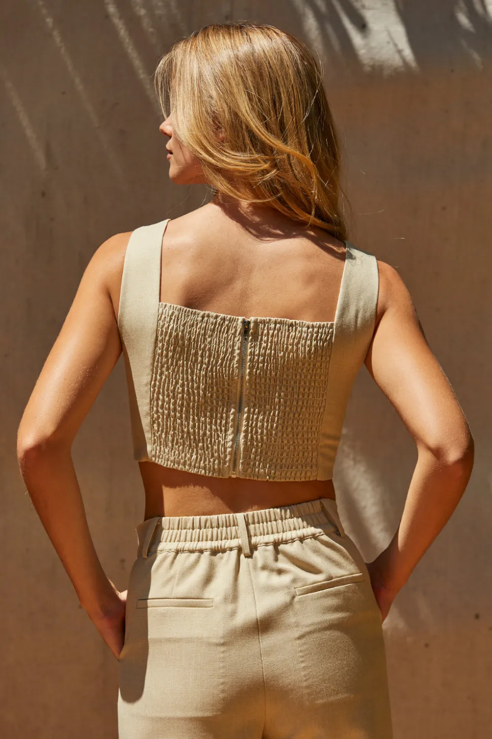 Debbie V-wire Cropped Top