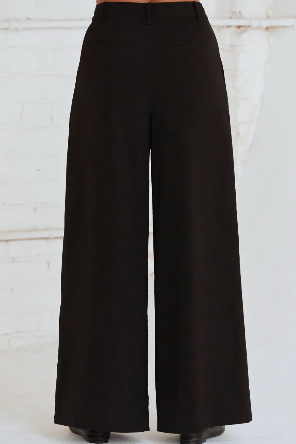 Juno Pleated Trousers