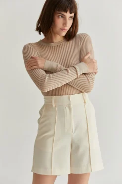 Kira Short Trousers