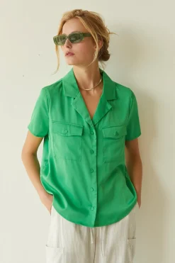 Lesli Satin Short Sleeve Shirt