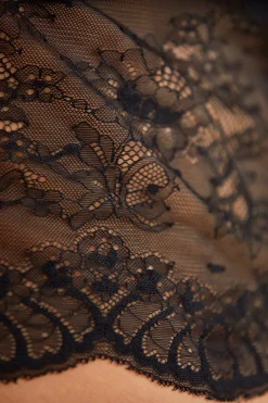 Lexy Lace Top Set