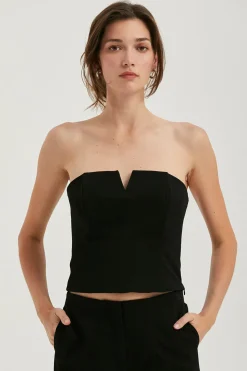 Remi V-wire Tube Top