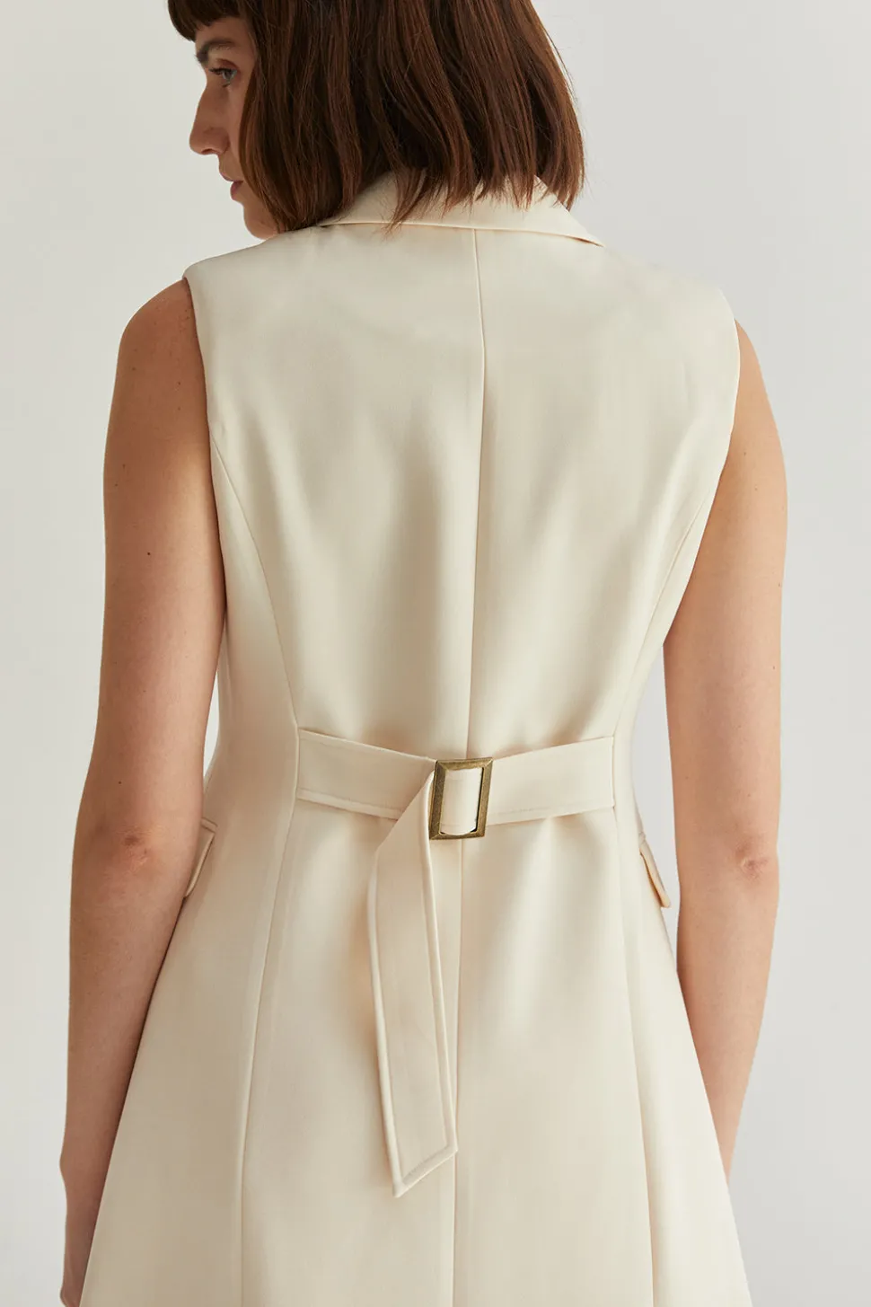 Sasha Sleeveless Long Blazer